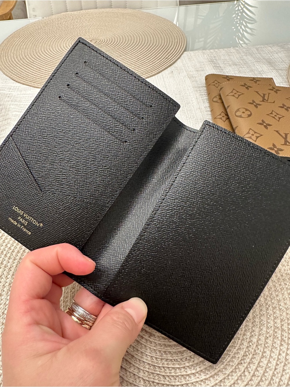 Louis Vuitton Monogram Passport Cover in Brown Reverse Monogram NEW - Picture 8 of 8